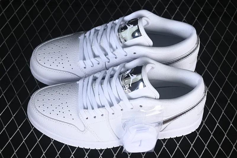 All categories Air Jordan Jordan series basketball shoes Air Jordan 1 Low Air Jordan 1 Low AJ1 Joe 1 all silver hook low-top retro culture basketball shoes IQ9381-100